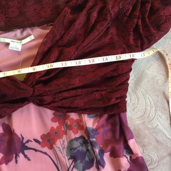 NWT Kimchi Blue Sydney Off-The-Shoulder Mini Dress Rose  Bourgogne Sz L - Picture 9 of 9